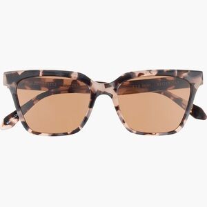 Quay CEO 52mm milky tortoise/brown lens Sunglasses BNWT